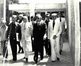 Fotografia da visita do Ministro Reis Velloso